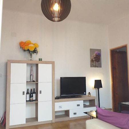 Apartment Luna Вилахойоса Екстериор снимка